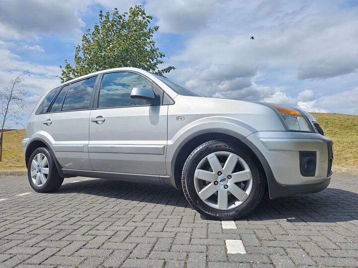 Ford Fusion 1.6 Plus 5dr