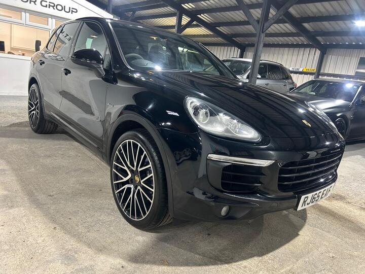 Porsche Cayenne 3.0 TD V6 TiptronicS 4WD Euro 6 (s/s) 5dr