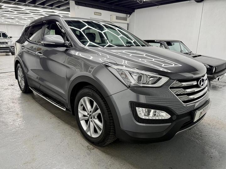 Hyundai Santa Fe 2.2 CRDi Premium 4WD Euro 5 5dr (7 Seat)
