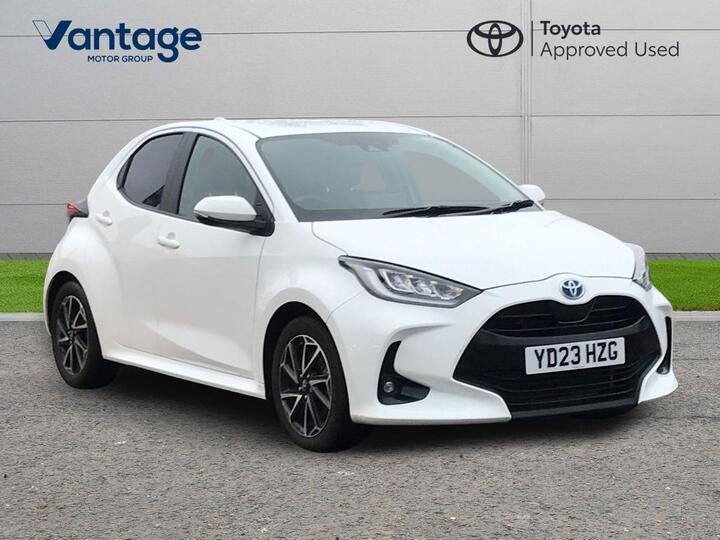 Toyota Yaris 1.5 VVT-h Design E-CVT Euro 6 (s/s) 5dr