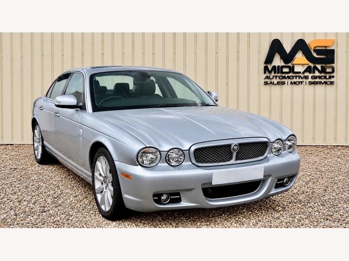 Jaguar XJ 2.7 TDVi Executive 4dr