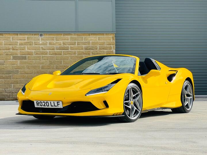 Ferrari F8 Spider 3.9T V8 F1 DCT Euro 6 (s/s) 2dr Ferrari F8 Spider 3.9T V8 F1 DCT Euro 6 (s/s) 2dr