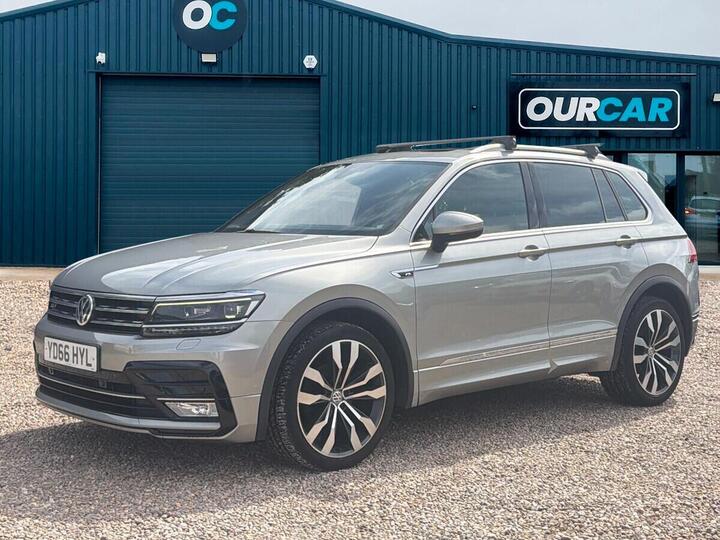 Volkswagen TIGUAN 2.0 TDI BlueMotion Tech R-Line DSG 4Motion Euro 6 (s/s) 5dr Volkswagen TIGUAN 2.0 TDI BlueMotion Tech R-Line DSG 4Motion Euro 6 (s/s) 5dr