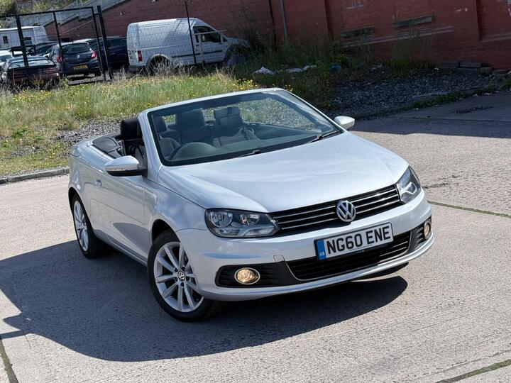 Volkswagen Eos 1.4 TSI BlueMotion Tech SE Cabriolet Euro 5 (s/s) 2dr