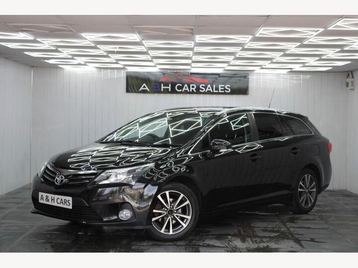 Toyota AVENSIS 2.0 D-4D Icon Tourer Euro 5 5dr