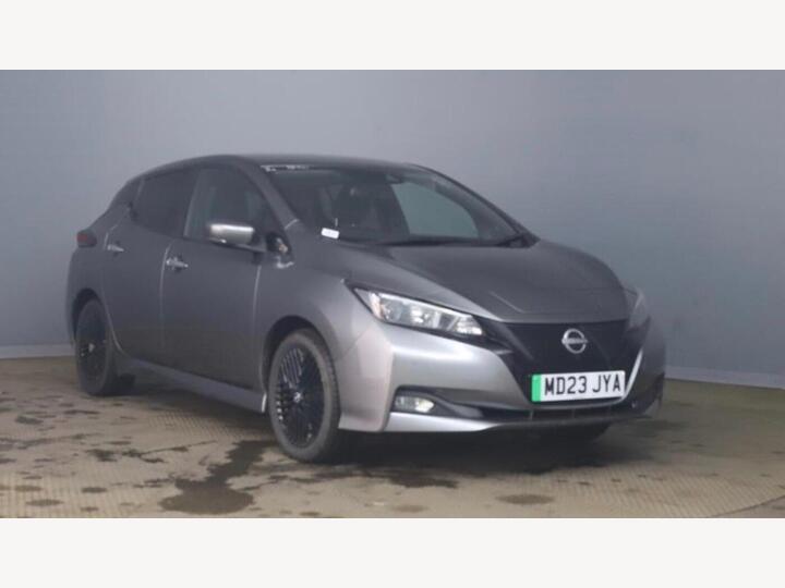 Nissan Leaf 39kWh N-Connecta Auto 5dr