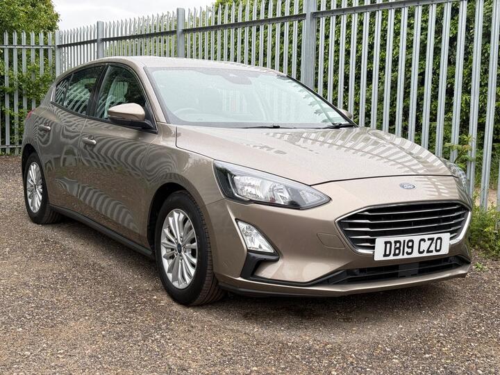 Ford Focus 1.0T EcoBoost Titanium Euro 6 (s/s) 5dr