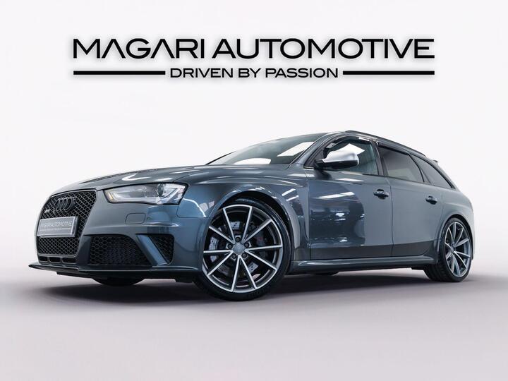 Audi RS4 Avant 4.2 FSI V8 S Tronic Quattro Euro 5 5dr Audi RS4 Avant 4.2 FSI V8 S Tronic Quattro Euro 5 5dr