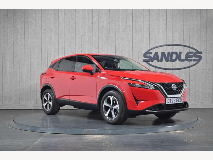 Nissan Qashqai 1.3 DIG-T MHEV N-Connecta Euro 6 (s/s) 5dr