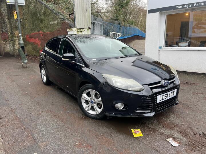 Ford Focus 1.6 Zetec Powershift Euro 5 5dr