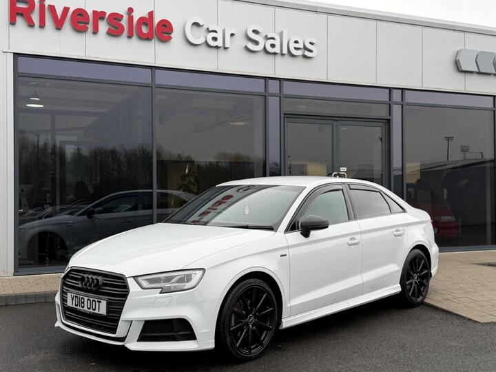 Audi A3 1.5 TFSI CoD Black Edition S Tronic Euro 6 (s/s) 4dr
