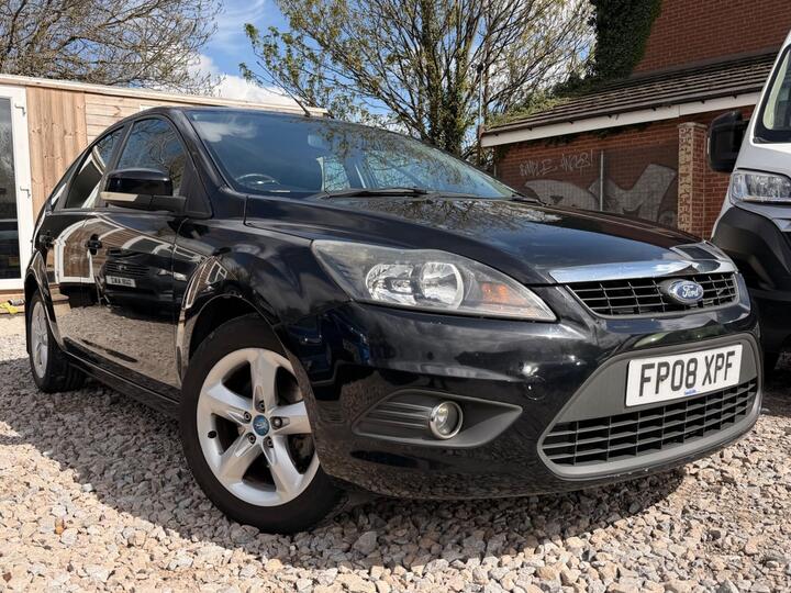 Ford Focus 1.6 Zetec 5dr