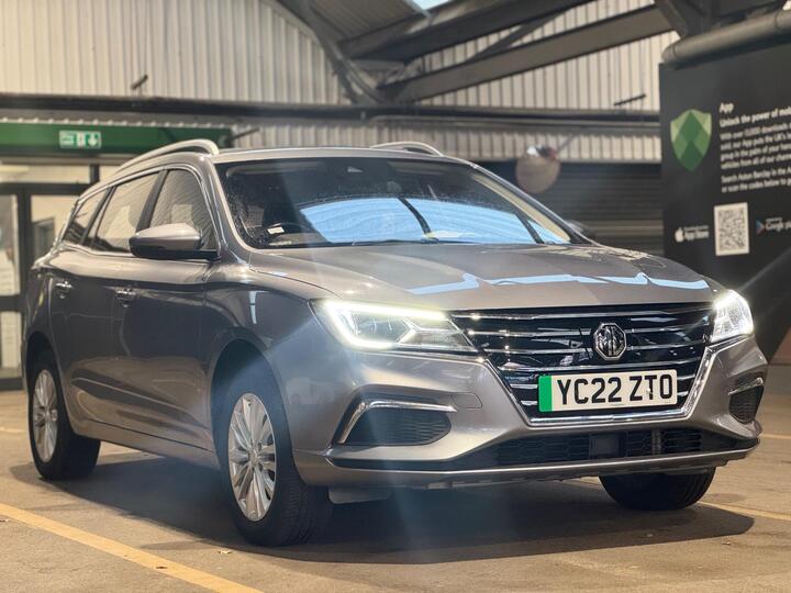 MG MG5 61.1kWh Exclusive Long Range Auto 5dr