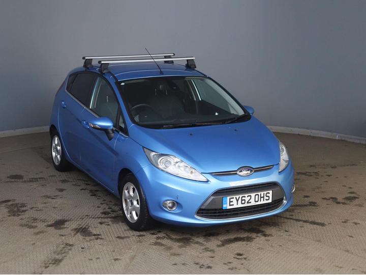 Ford Fiesta 1.6 TDCi ECOnetic DPF Titanium 5dr