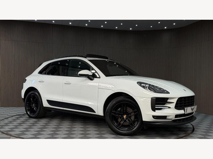 Porsche Macan 2.0T PDK 4WD Euro 6 (s/s) 5dr