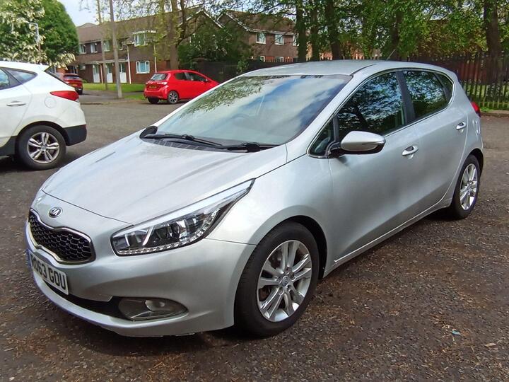 Kia Ceed 1.6 CRDi EcoDynamics 2 Euro 5 (s/s) 5dr