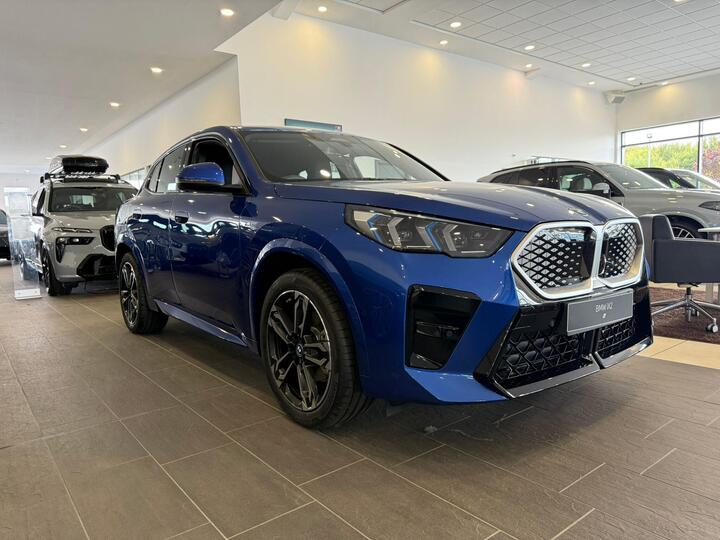 BMW IX2 20 66.5kWh M Sport Auto EDrive 5dr (11kW Charger)