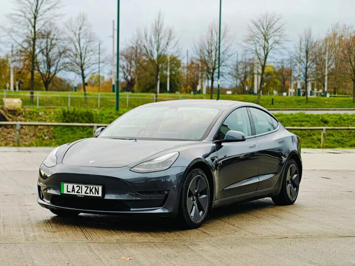 Tesla Model 3 (Dual Motor) Long Range Auto 4WDE 4dr