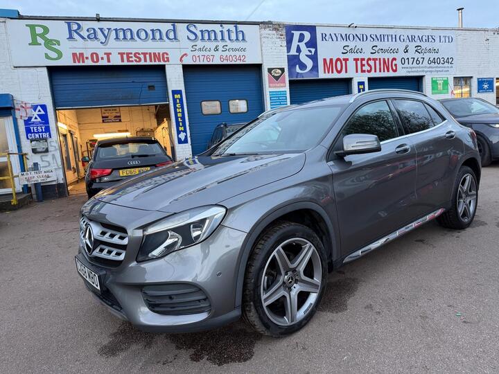 Mercedes-Benz GLA 2.1 GLA220d AMG Line (Executive) 7G-DCT 4MATIC Euro 6 (s/s) 5dr Mercedes-Benz GLA 2.1 GLA220d AMG Line (Executive) 7G-DCT 4MATIC Euro 6 (s/s) 5dr