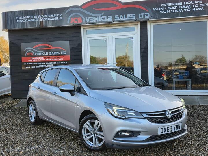 Vauxhall Astra 1.6 CDTi EcoTEC BlueInjection Design Euro 6 (s/s) 5dr Vauxhall Astra 1.6 CDTi EcoTEC BlueInjection Design Euro 6 (s/s) 5dr