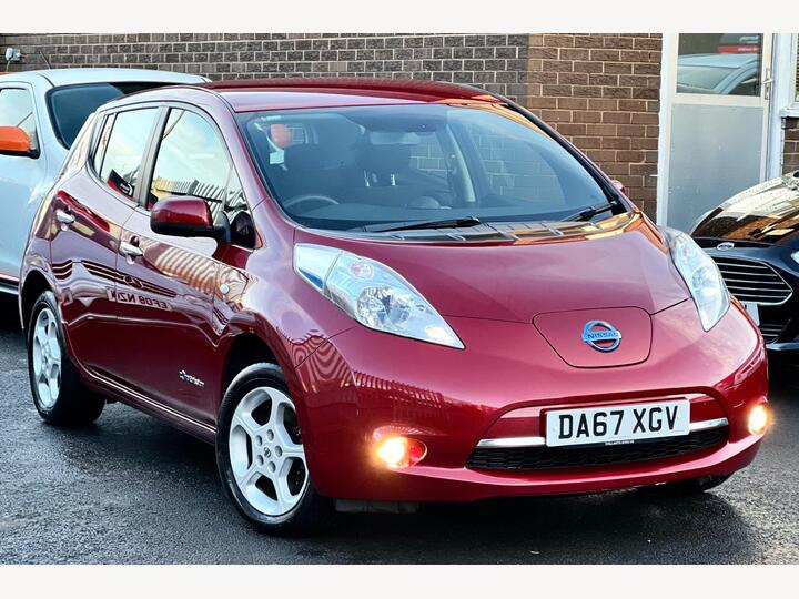 Nissan Leaf 30kWh Acenta Auto 5dr