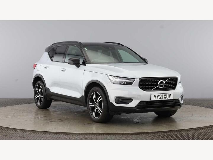 Volvo XC40 2.0 B4 MHEV R-Design Auto Euro 6 (s/s) 5dr