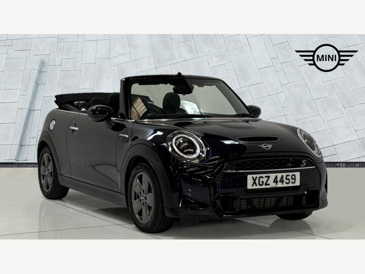 MINI Convertible 2.0 Cooper S Classic Steptronic Euro 6 (s/s) 2dr