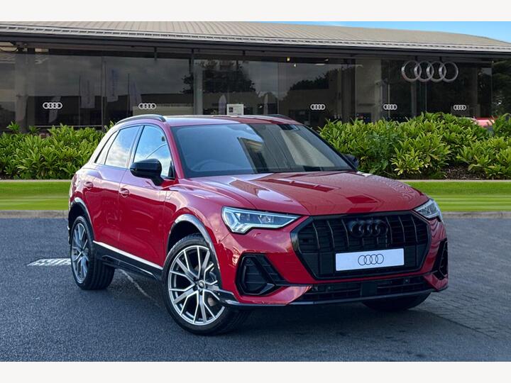 Audi Q3 1.5 TFSI CoD 35 Black Edition S Tronic Euro 6 (s/s) 5dr