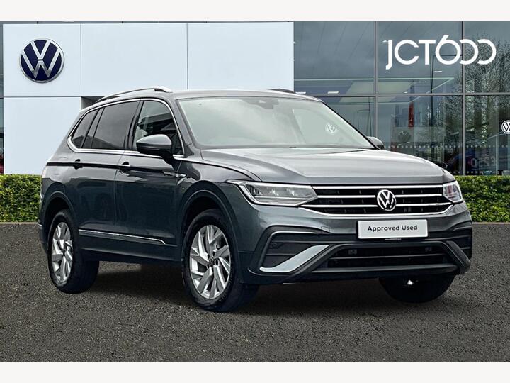 Volkswagen Tiguan Allspace 1.5 TSI Life DSG Euro 6 (s/s) 5dr Volkswagen Tiguan Allspace 1.5 TSI Life DSG Euro 6 (s/s) 5dr