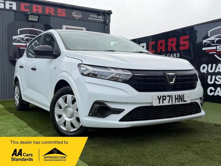 Dacia Sandero 1.0 SCe Essential Euro 6 (s/s) 5dr Dacia Sandero 1.0 SCe Essential Euro 6 (s/s) 5dr