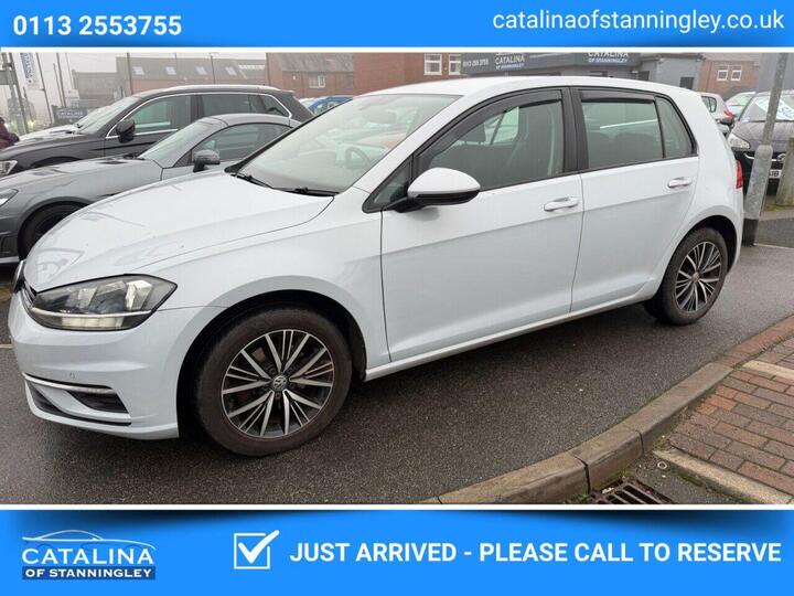 Volkswagen GOLF 1.6 TDI SE Nav DSG Euro 6 (s/s) 5dr