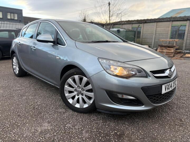 Vauxhall Astra 1.7 CDTi EcoFLEX Tech Line Euro 5 (s/s) 5dr