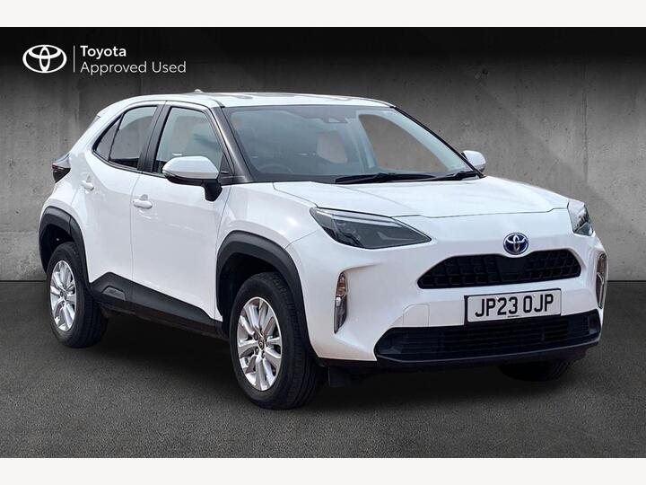 Toyota Yaris Cross 1.5 VVT-h Icon E-CVT Euro 6 (s/s) 5dr Toyota Yaris Cross 1.5 VVT-h Icon E-CVT Euro 6 (s/s) 5dr