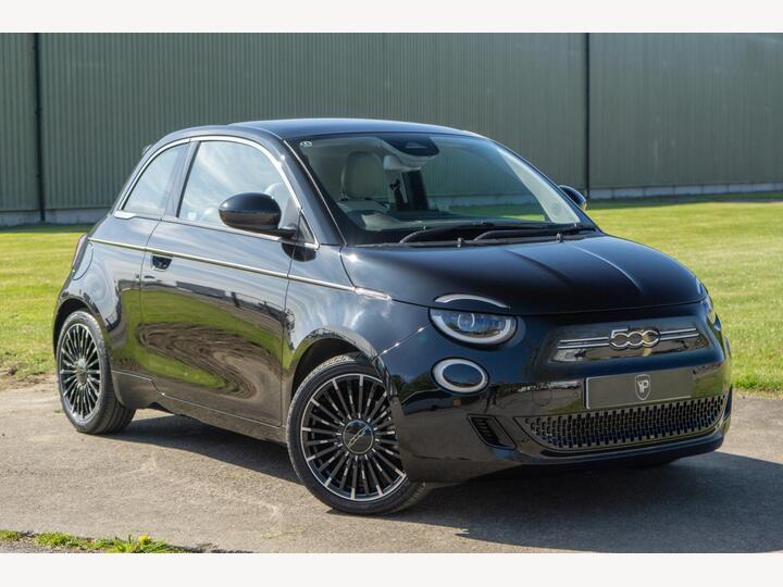 Fiat 500e 42kWh La Prima Auto 3dr