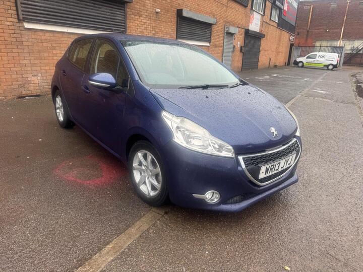 Peugeot 208 1.2 VTi Active Euro 5 5dr