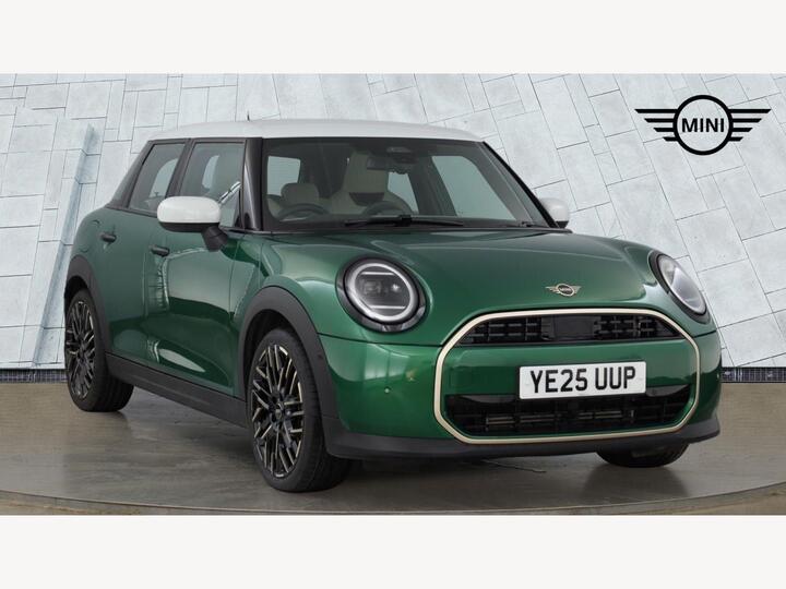 MINI Hatch 1.5C Exclusive Steptronic Euro 6 (s/s) 5dr