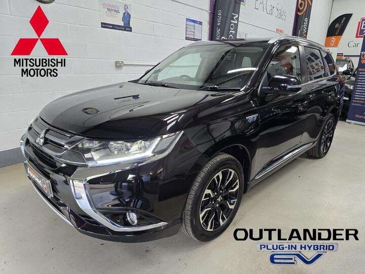 Mitsubishi Outlander 2.0h 12kWh 4h CVT 4WD Euro 6 (s/s) 5dr Mitsubishi Outlander 2.0h 12kWh 4h CVT 4WD Euro 6 (s/s) 5dr