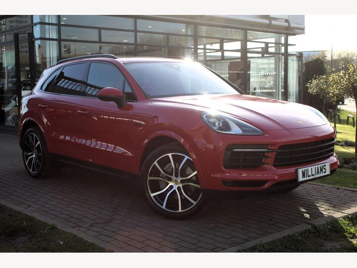 Porsche Cayenne 3.0 V6 E-Hybrid 17.9kWh TiptronicS 4WD Euro 6 (s/s) 5dr (3.6kW Charger)