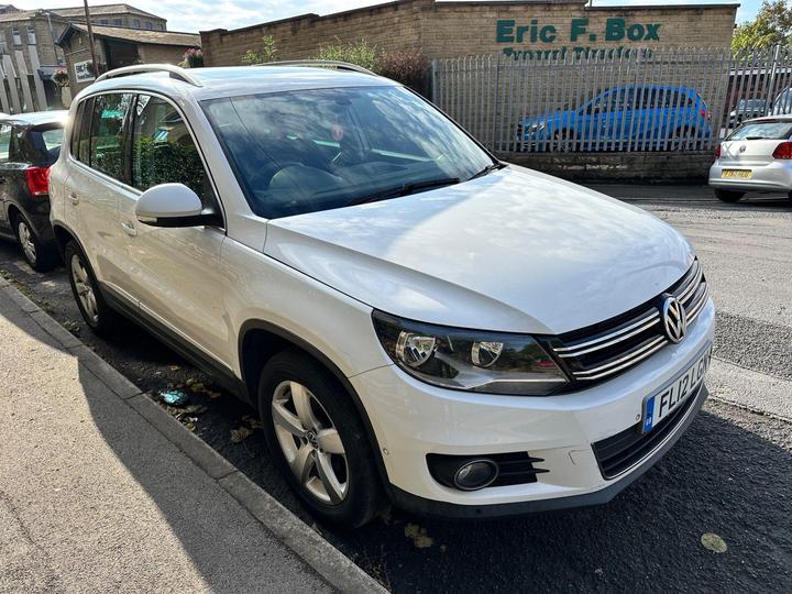 Volkswagen Tiguan 2.0 TDI BlueMotion Tech SE 4WD Euro 5 (s/s) 5dr