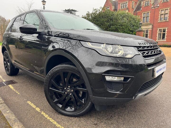 Land Rover Discovery Sport 2.0 TD4 HSE Black Auto 4WD Euro 6 (s/s) 5dr Land Rover Discovery Sport 2.0 TD4 HSE Black Auto 4WD Euro 6 (s/s) 5dr