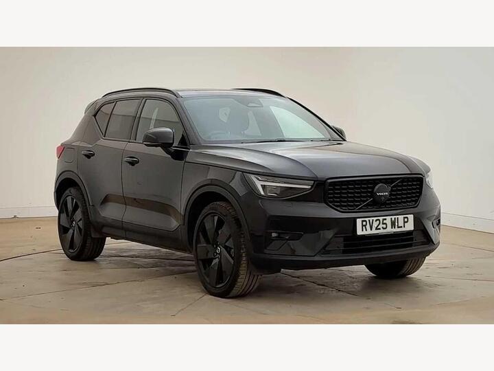 Volvo XC40 2.0 B3 MHEV Ultra Black Edition DCT Auto Euro 6 (s/s) 5dr