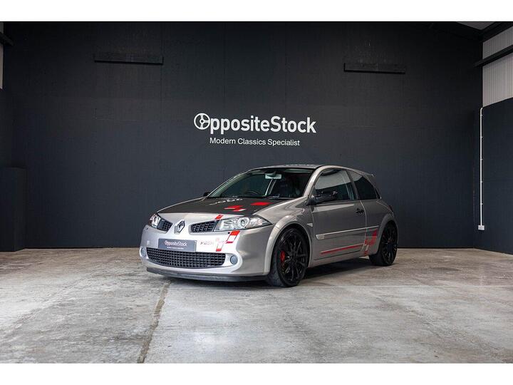 Renault Megane 2.0T Renaultsport R26.R 3dr Renault Megane 2.0T Renaultsport R26.R 3dr