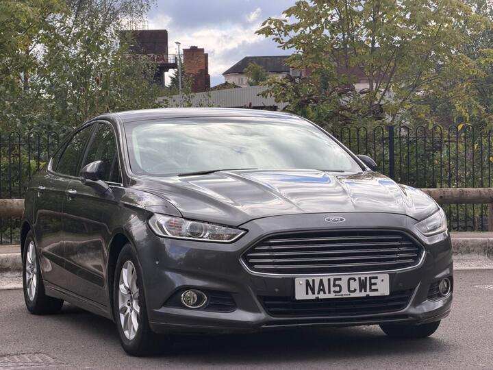 Ford Mondeo 1.6 TDCi ECOnetic Zetec Euro 5 (s/s) 5dr