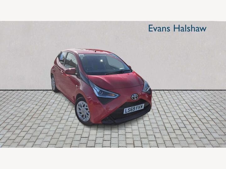 Toyota AYGO HATCHBACK 1.0 VVT-i X-play Euro 6 5dr