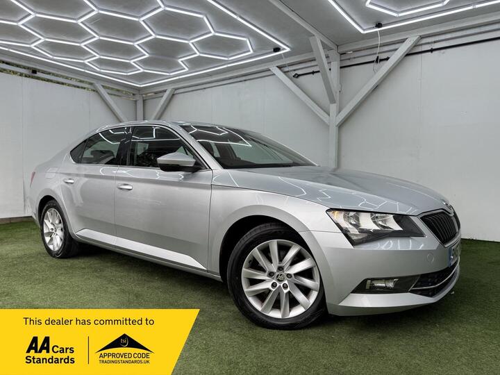 Skoda Superb 1.4 TSI ACT SE Euro 6 (s/s) 5dr Skoda Superb 1.4 TSI ACT SE Euro 6 (s/s) 5dr