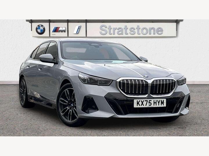 BMW 5 Series 2.0 520i MHT M Sport Steptronic Euro 6 (s/s) 4dr BMW 5 Series 2.0 520i MHT M Sport Steptronic Euro 6 (s/s) 4dr