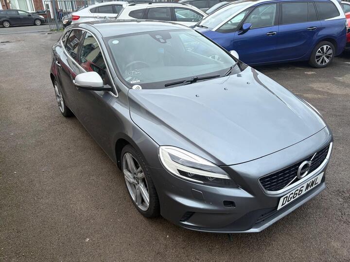 Volvo V40 2.0 D2 R-Design Pro Euro 6 (s/s) 5dr