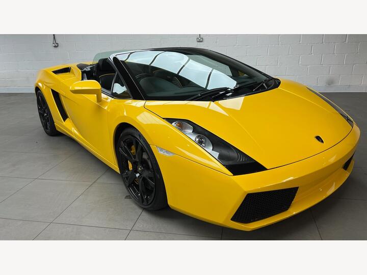 Lamborghini Gallardo 5.0 V10 Spyder EGear 4WD Euro 4 2dr Lamborghini Gallardo 5.0 V10 Spyder EGear 4WD Euro 4 2dr