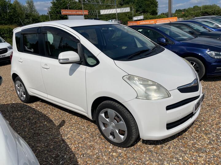 Toyota Ractis N/A Toyota Ractis N/A