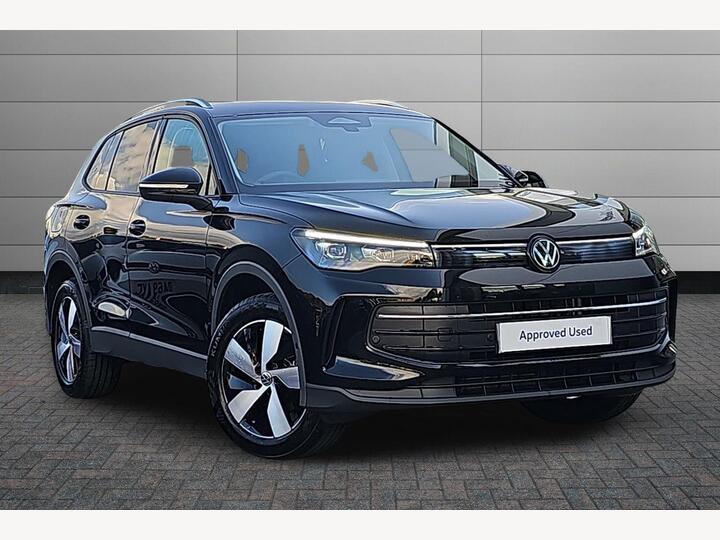 Volkswagen Tiguan 1.5 ETSI MHEV Match DSG Euro 6 (s/s) 5dr Volkswagen Tiguan 1.5 ETSI MHEV Match DSG Euro 6 (s/s) 5dr